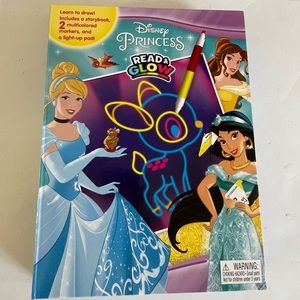 Disney Princess Read & Glow